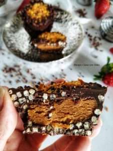 Coppette di Cioccolato al Burro di Arachidi